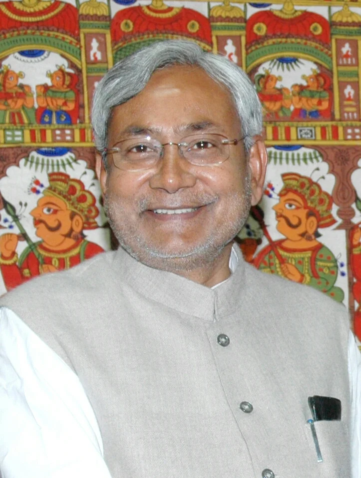 Nitish Kumar at a meeting with Planning Commission Deputy Chairman Montek Singh Ahluwalia in New Delhi on 14 February 2007.